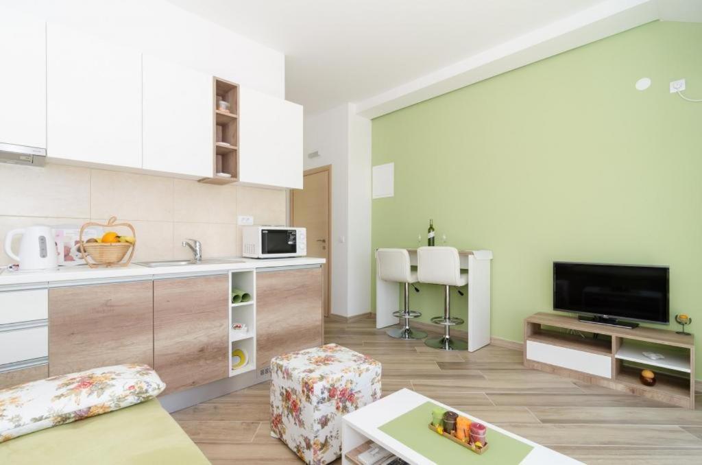 Apartments Marmo Mlini Extérieur photo