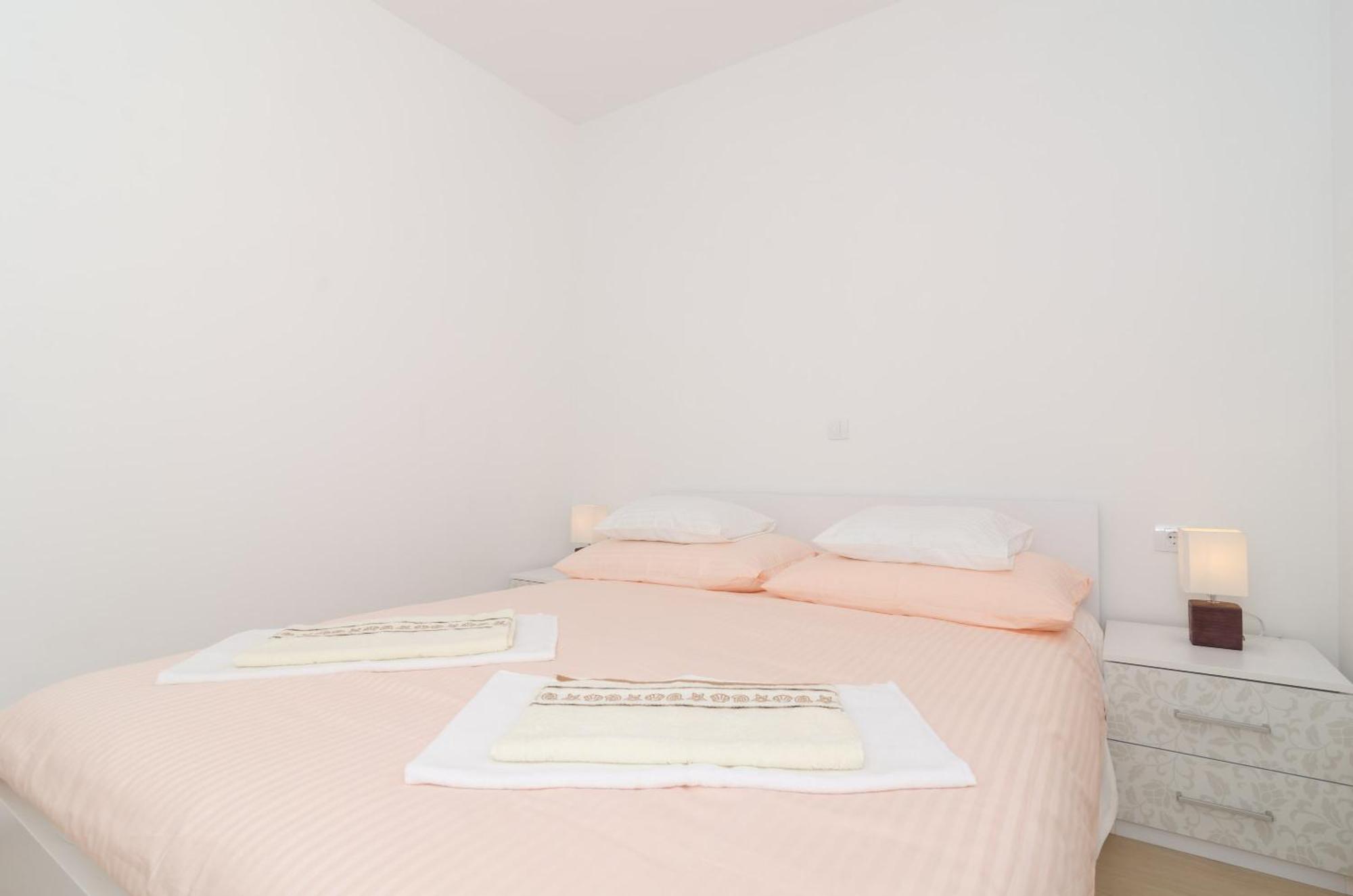 Apartments Marmo Mlini Chambre photo